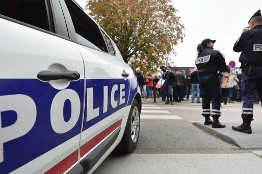 Davantage de patrouilles vont circuler aux abordes des établissements scolaires des Alpes-Maritimes (illustration).
