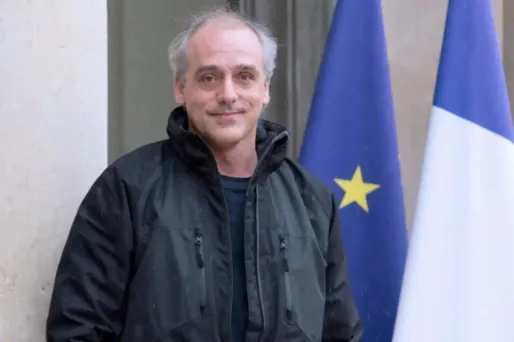 Présidentielle : fin de la période de parrainages des candidats, Poutou assure avoir les 500 signatures