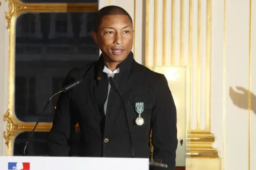Pharrell Williams, officier de l'ordre des arts et des lettres crédit : THOMAS SAMSON / AFP - 1280