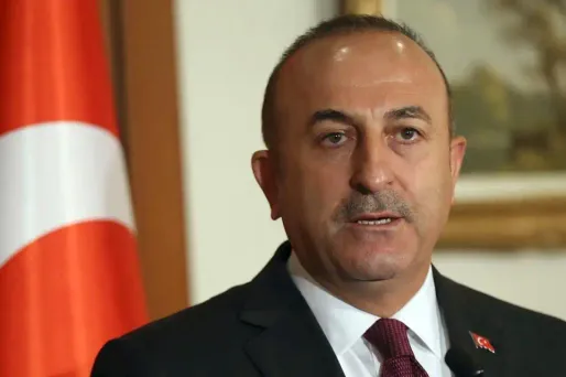 Pays-Bas : le ministre turc des Affaires étrangères maintient sa visite