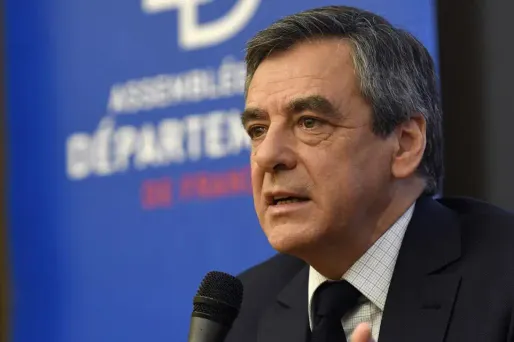 Le candidat LR François Fillon reste sous la barre des 20% des intentions de vote selon le sondage IFOP-Fiducial publié mercredi.