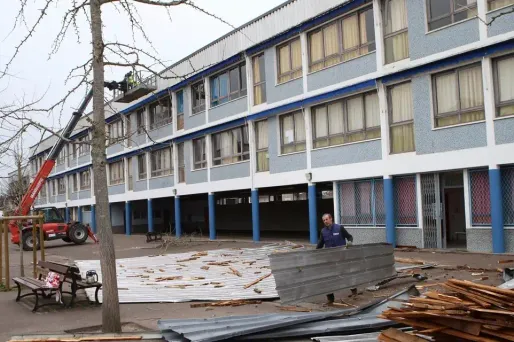 "90% des foyers privés de courant au plus fort de la tempête ont retrouvé l'électricité".