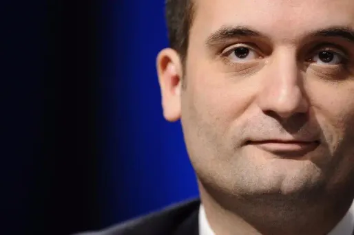 Mise en garde de Hollande contre le FN : "Que le président se taise", répond Philippot