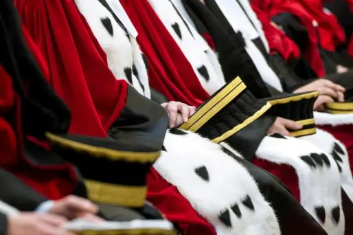 Les plus hauts magistrats de France ont répondu aux propos de François Fillon et de Marine Le Pen sur la justice.