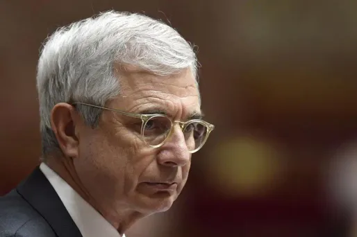 "Je n'oublie jamais, c'est mon plus grand défaut", a confié Claude Bartolone, interrogé sur sa relation avec le chef de l'Etat.