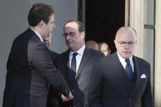 fekl hollande cazeneuve 1280 x 640 THOMAS SAMSON / AFP