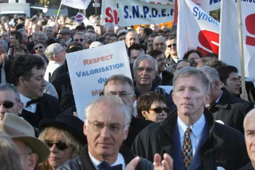 Les proviseurs esimtnet être de plus en plus ciblés par les parents d'élèves.