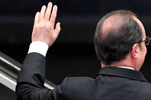 "L'économie guyanaise ne doit pas être fragilisée plus longtemps" a écrit le chef de l'Etat aux parlementaires guyanais.