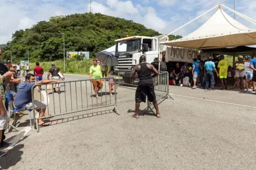 Les barrages qui paralysent la Guyane depuis trois semaines ont été levés temporairement (image d'illustration)