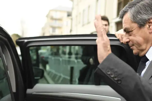 François fillon depart voiture candidat1280 x 640 Lionel BONAVENTURE / AFP