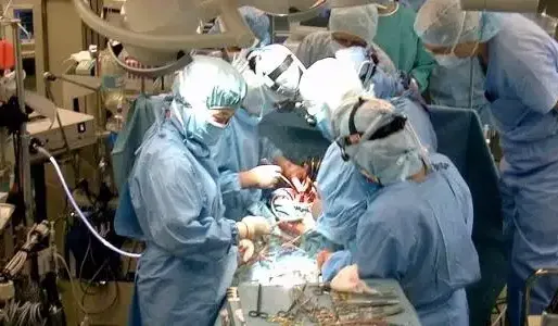 Selon la loi espagnole, si une personne décédée n'a pas manifesté de volonté contraire de son vivant, elle est présumée donneuse d'organes : le même principe vaut en France depuis le 1er janvier dernier.