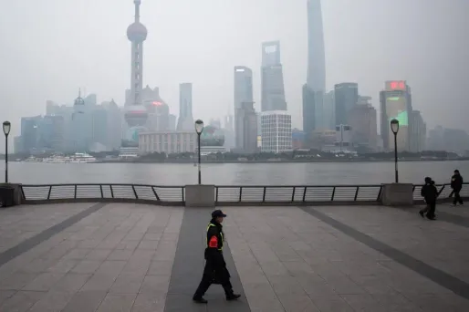 chine shangai rue police securite passants 1280 x 640 JOHANNES EISELE / AFP