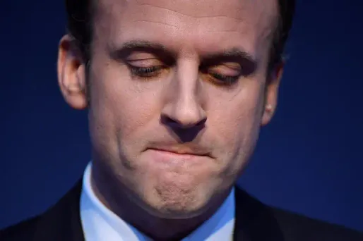 L'information n'a pas surpris l'entourage du candidat d'En Marche! qui a indiqué être "au courant" de ces soupçons.