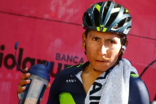 Quintana a remporté le maillot rose vendredi.
