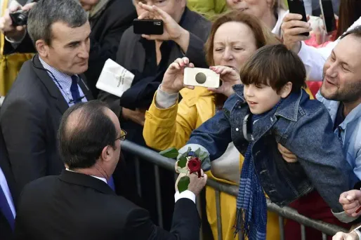 François Hollande a été chaleureusement accueilli au siège du PS