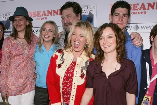 roseanne, acteurs crédit : MARK MAINZ / GETTY IMAGES NORTH AMERICA / AFP - 1280