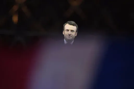 CFTC : Macron devra s'attacher à réduire les tensions