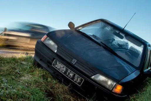 voiture, accident crédit : PHILIPPE HUGUEN / AFP - 1280