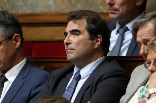 Les députés Les Républicains se rendront au Congrès, lundi, à Versailles.