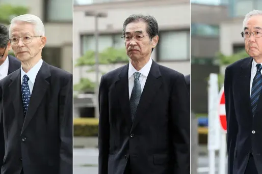 Trois ex-dirigeants de la compagnie exploitante de la centrale de Fukushima mise en péril en 2011 par un gigantesque tsunami comparaissent vendredi devant un tribunal.