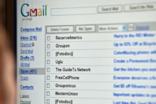 Google a fait face à des poursuites judiciaires à ce sujet.