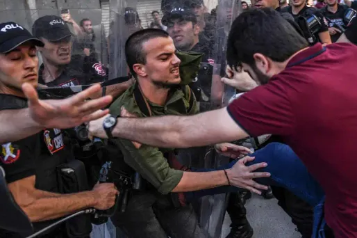 Les autorités locales avaient interdit samedi la tenue de la "Gay Pride" dans la capitale turque.