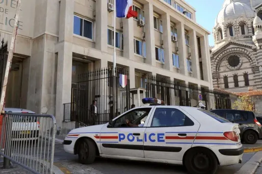 Une adolescente de 17 ans est suspectée d'avoir porté les coups mortels.