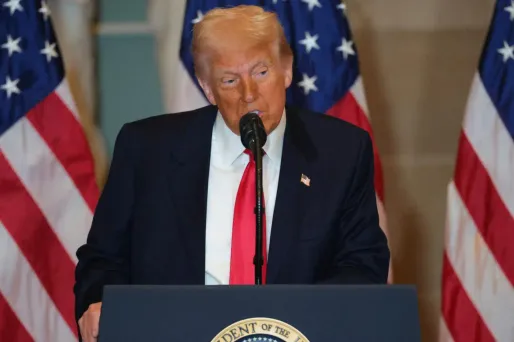 Une «démonstration de force» : pourquoi Donald Trump assistera au Super Bowl dimanche