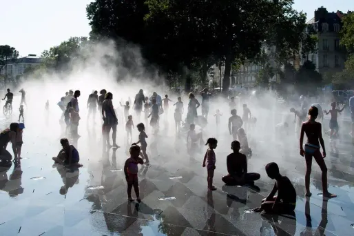 L'épisode de fortes chaleurs devrait durer jusqu'à la fin de la semaine, voire plus.
