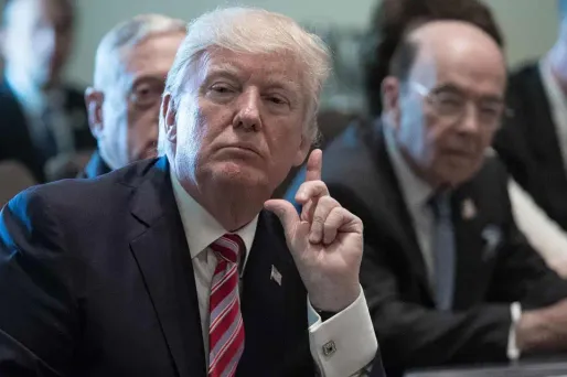 Le Secret Service assure ne pas détenir d'enregistrements des conversations de Donald Trump et James Comey.