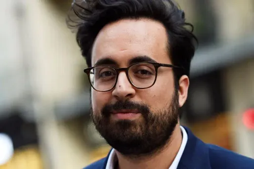 Mounir Mahjoubi l'a emporté d'une courte tête, dimanche.