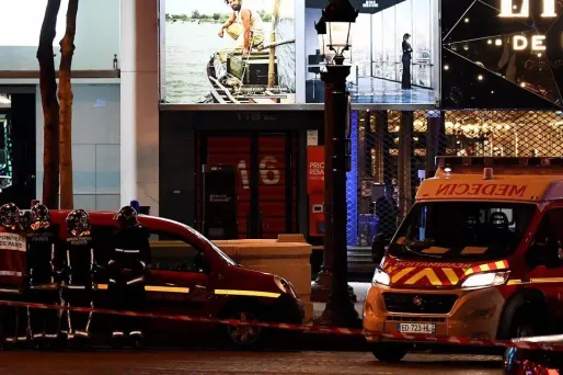 Attentat des Champs-Élysées : cinq personnes en lien avec le tueur placées en garde à vue