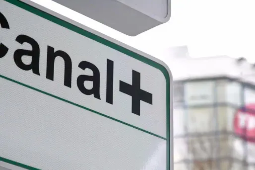 Canal+ va supprimer 153 postes dans ses centres de relations clients