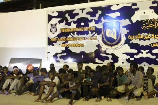 Sept migrants ont été retrouvés morts dans un camion frigorifique en Libye.