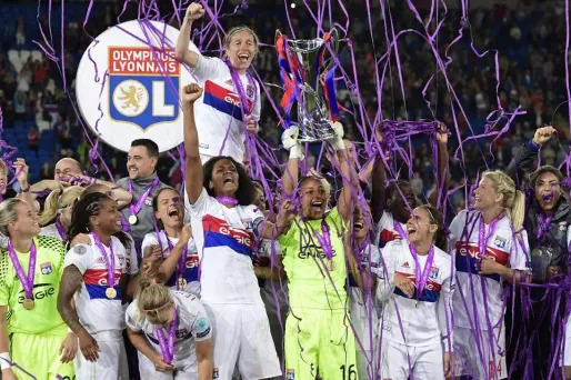 Lyon a battu le PSG aux tirs au but jeudi à Cardiff.