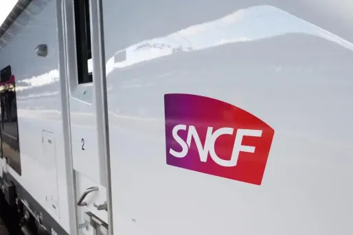 La SNCF va rembourser intégralement les passagers ayant dû dormir dans les gares à cause de l'incendie d'Aubagne.