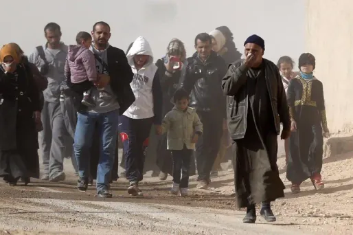 Les habitants de Mossoul doivent se contenter de pain et de thé.