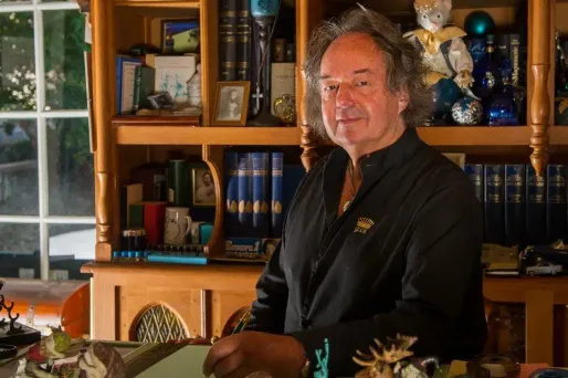 Gonzague Saint Bris 1280