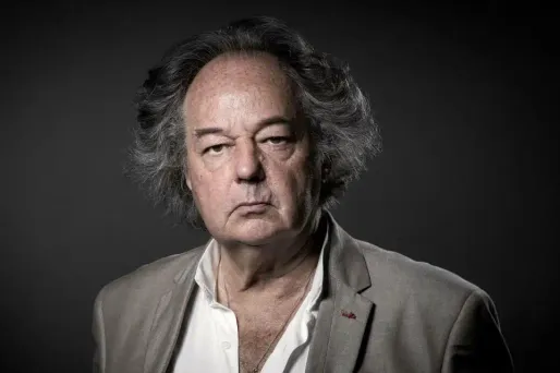 Gonzague Saint-Bris est décédé dans un accident de voiture dans la nuit de lundi à mardi. Il avait 69 ans.