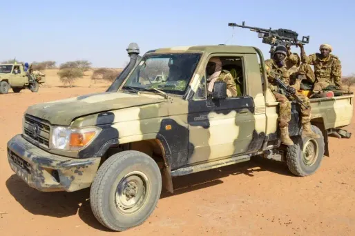 Un soldat malien a été blessé dans l'attaque, ainsi qu'un Casque bleu.