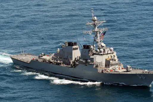 destroyer USS John S. McCain, navire américain crédit : AFP PHOTO / US NAVY / MC3 DECLAN BARNES - 1280
