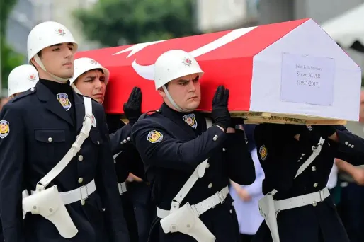 Police, hommage, Turquie, Istanbul (1280x640)