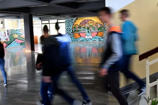 Seine-Saint-Denis : "les lycées sont pleins à craquer", alertent les syndicats