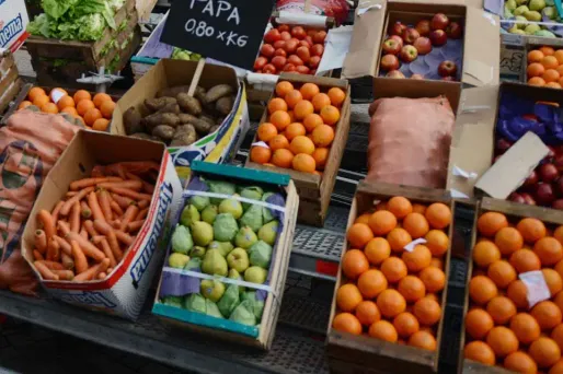 étalage de fruits et légumes, Argentine, EITAN ABRAMOVICH / AFP 1280