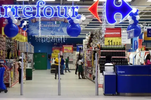 Certains hypermarchés Carrefour pourraient fermer leurs portes.