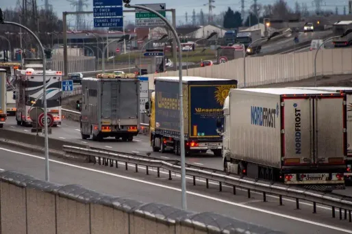 La ministre du Travail a promis une réponse aux inquiétude formuler par les routiers.