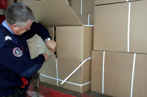 Une bande récupéraient une partie du butin saisi par la douane de Dunkerque pour le revendre ensuite via Facebook.