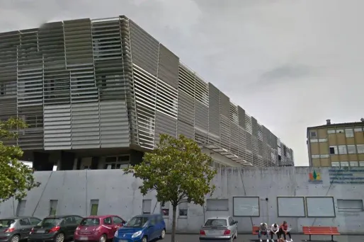 Selon une élève de l'établissement, l'agresseur "avait l'air de bien connaître le lycée ou d'avoir été renseigné".