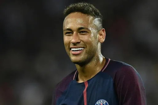 Le PSG a déboursé plus de 400 millions d'euros lors du marché des transferts estival, pour attirer notamment Neymar (222 millions d'euros).