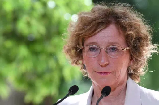 Muriel Pénicaud assure que les ordonnances vont contribuer à faire baisser le chômage.